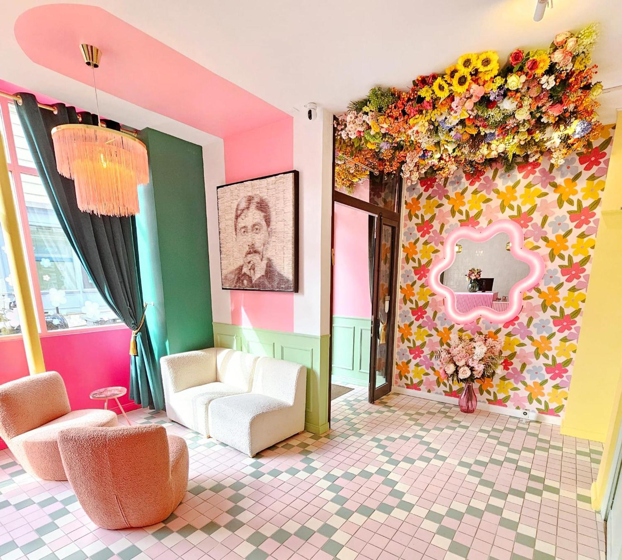 Hotel La Petite Rosa Paris Bagian luar foto