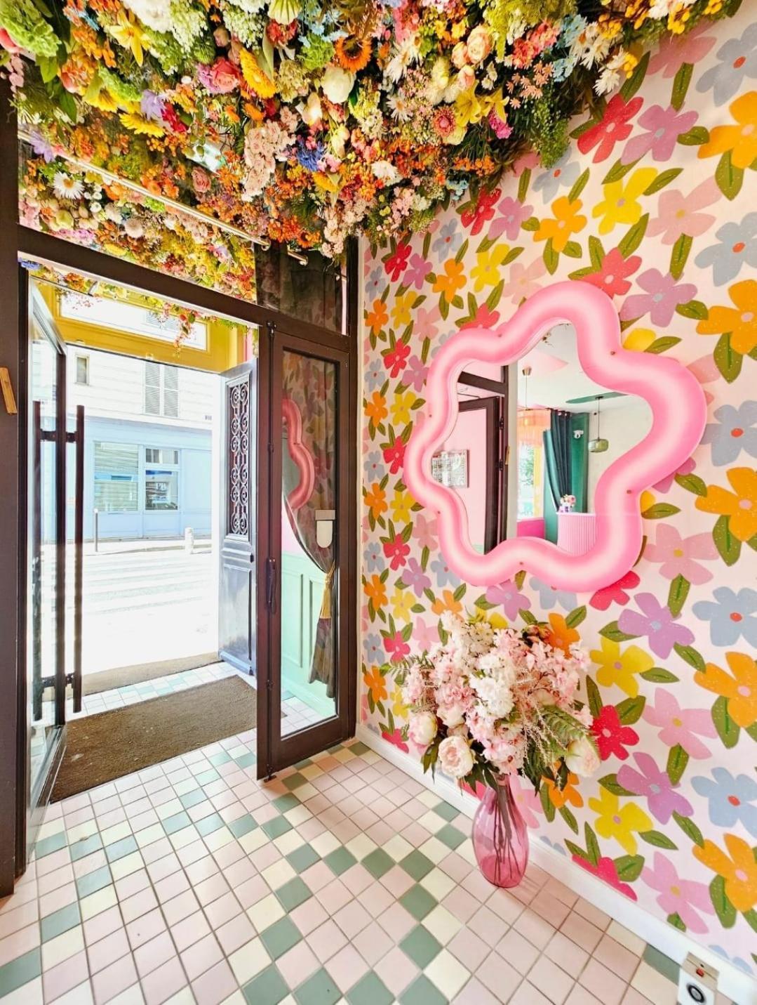 Hotel La Petite Rosa Paris Bagian luar foto